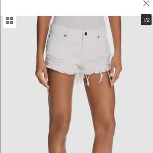 Pistola Distressed Raw edge hem